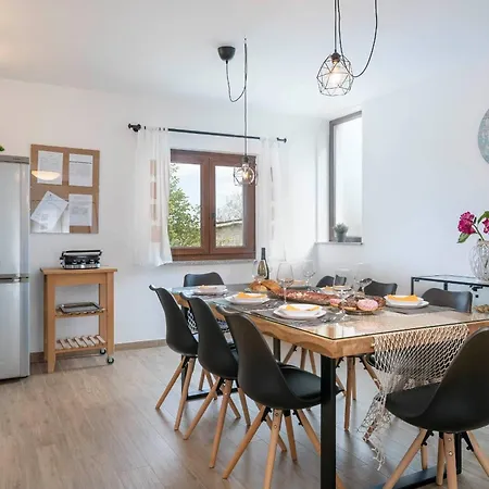 Casa vacanze Captains Vintijan